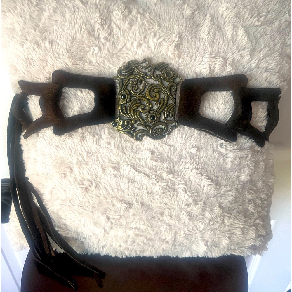 Vintage Dark Brown Suede Leather Western Fringe Tie Back Chunky Belt. Size M/L